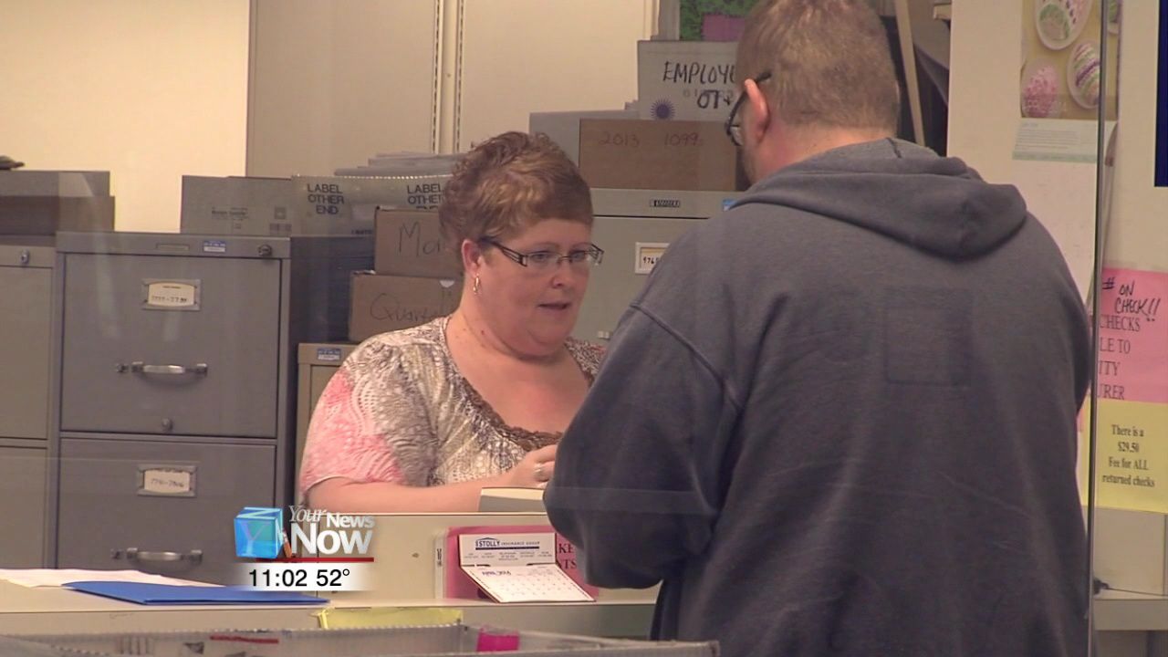Lima Income Tax Office provides last minute help.jpg